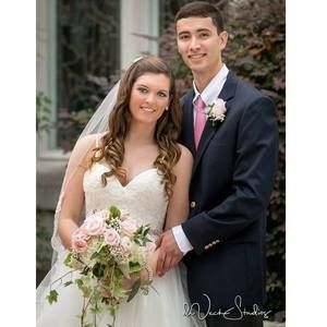 Meet your Posher, Caitlin